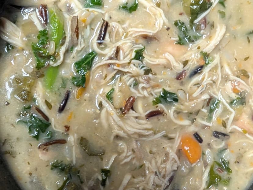 Instant Pot Creamy Chicken and Wild Rice Soup